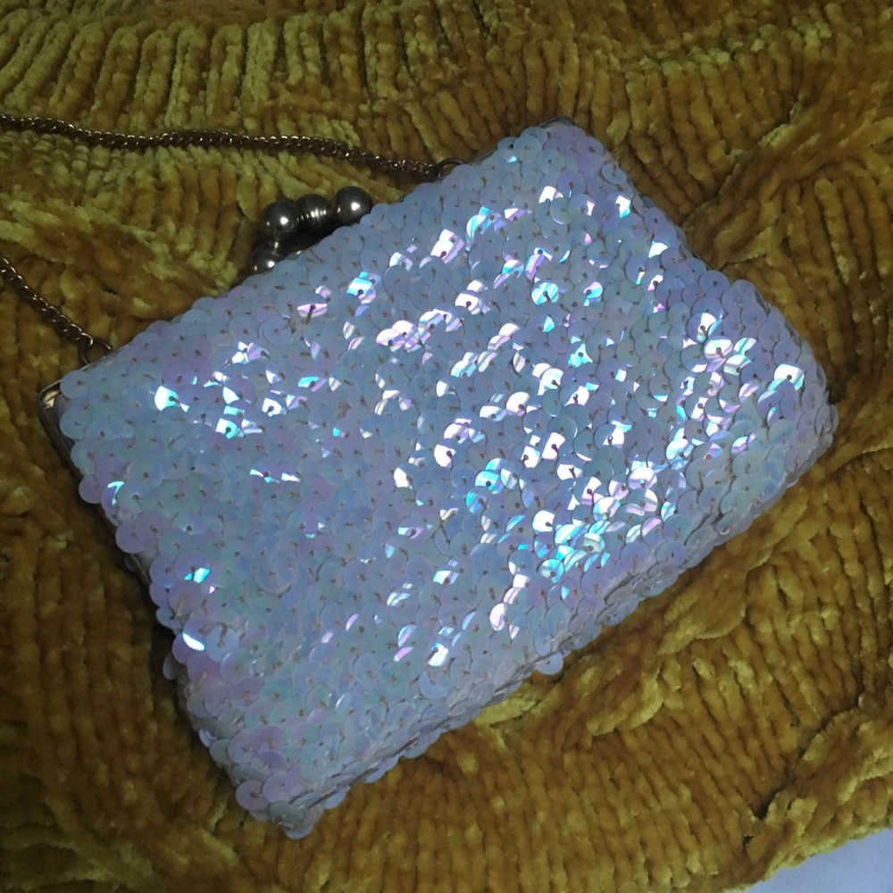 Mermaid 🧜🏻‍♀️ sequin purse